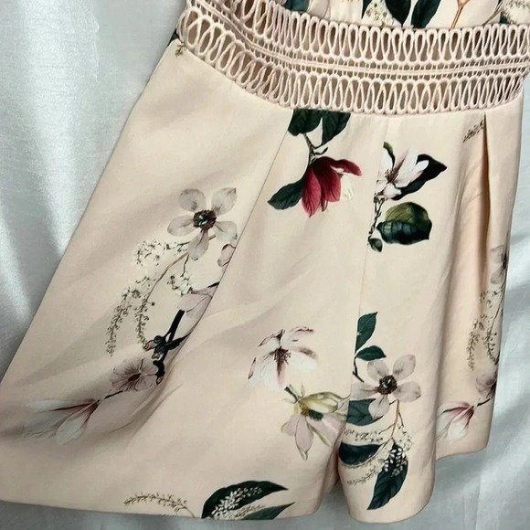 REVOLVE KEEPSAKE THE LABEL romper sz SM . Pink floral,cut out,waist crochet?,zip - Picture 7 of 16